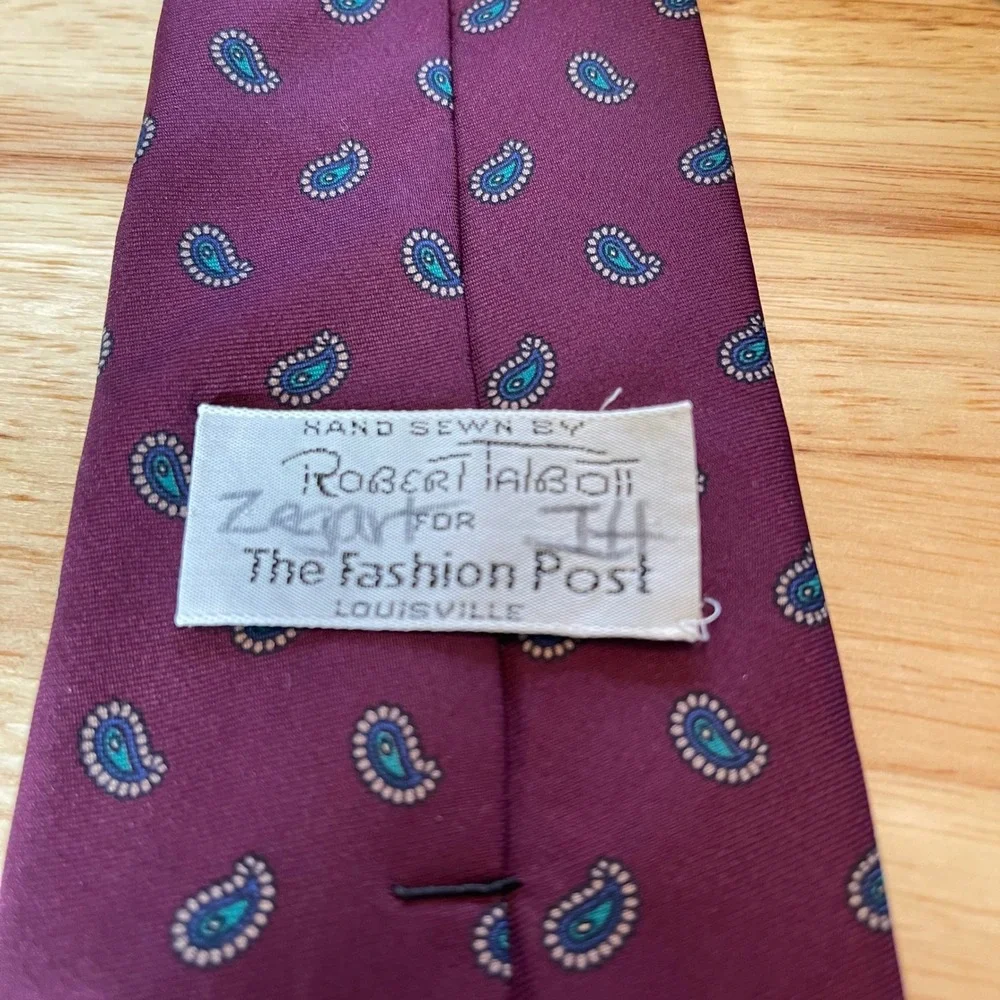 Vintage Robert Talbott Paisley Silk Hand Sewn‎ Burgundy Blue Men's Necktie